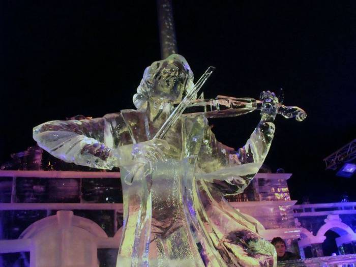 Amazing Music Sculptures - 14290_700x