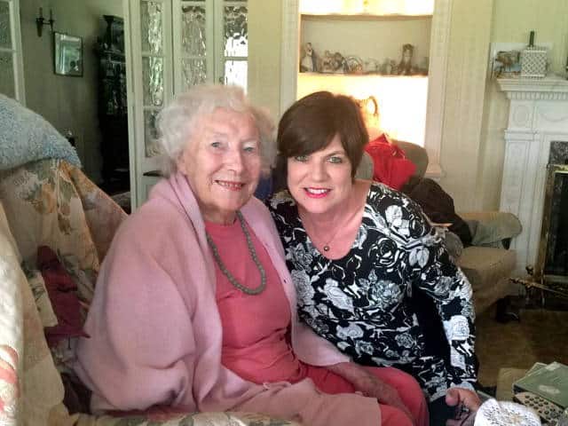 Vicki Lee with Dame Vera Lynn at her home in Sussex 2015